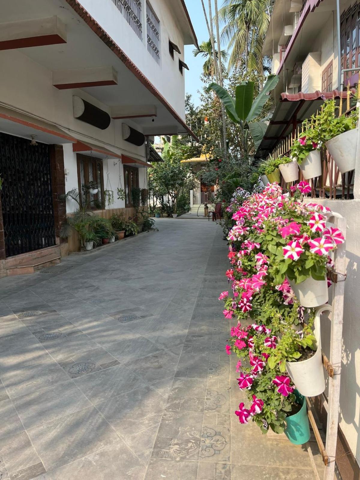 Amazing Homestay Guváhátí Exteriér fotografie